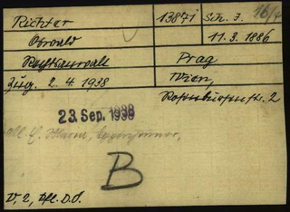 Photo der Karteikarte des KZ Dachau von Oswald Richter