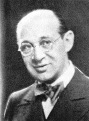 Photo by Fritz Grünbaum